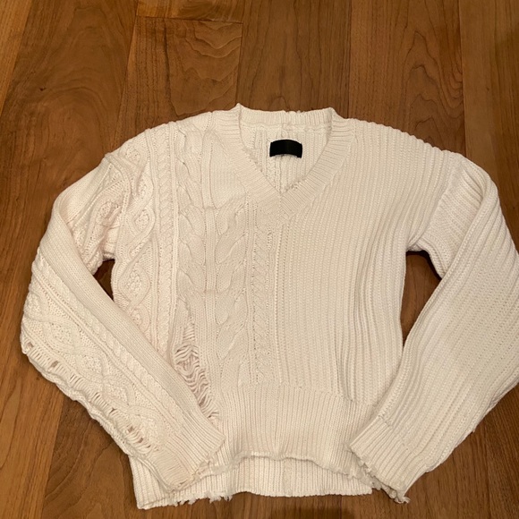 RtA White Distressed Cable V Neck Sweater - Picture 2 of 6